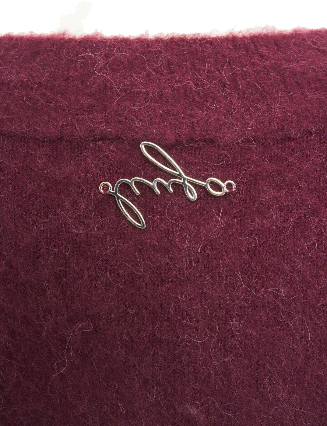Pullover with v-neck