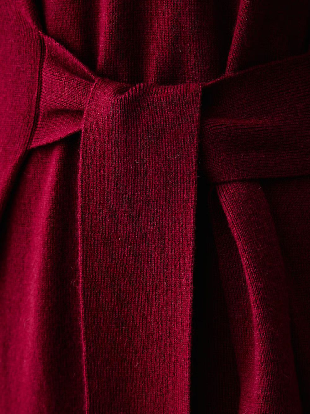 Dresses Scarlet