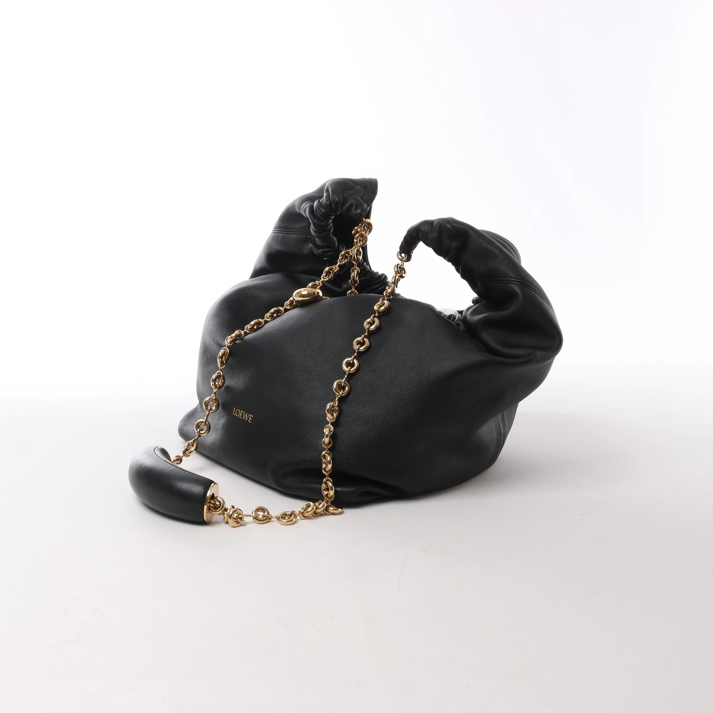 Loewe Squishy Bag Leather Chain Shoulder Bag in Black