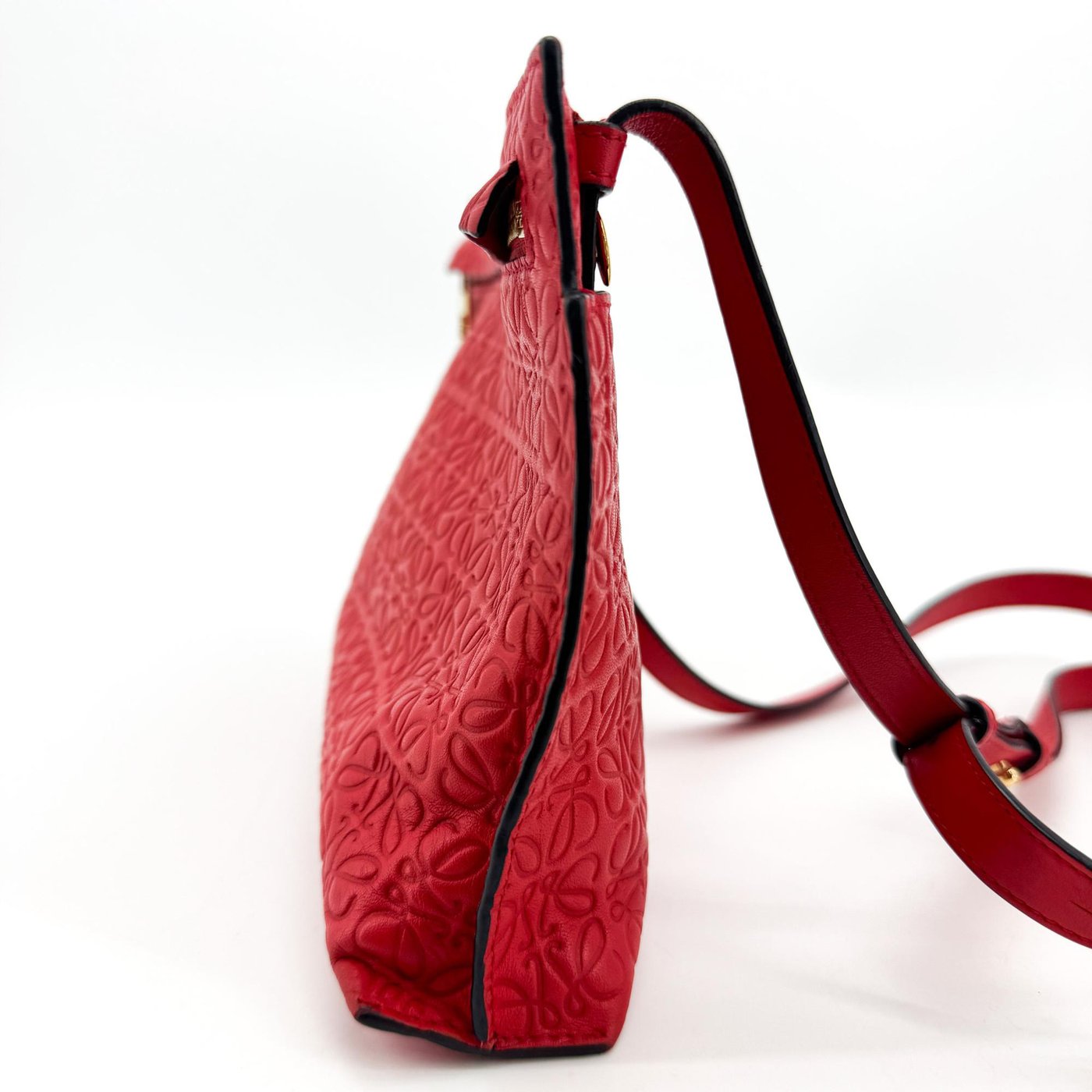 Loewe T Messenger Anagram Embossed Leather Medium