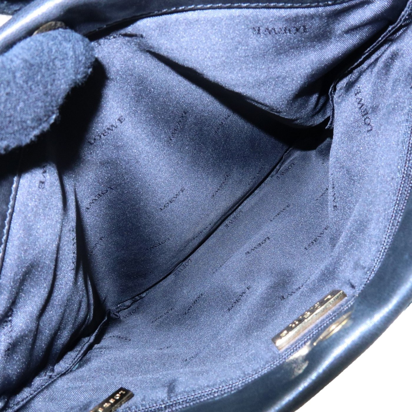 Loewe Shoulder bag Leather