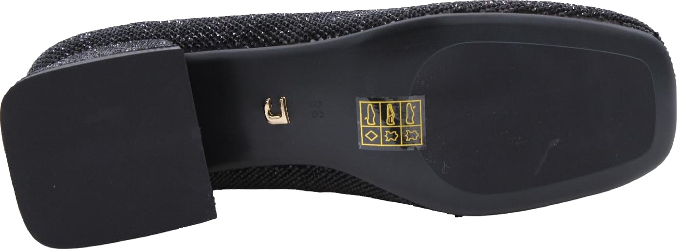 Pump Black