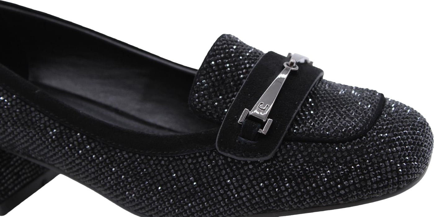 Pump Black