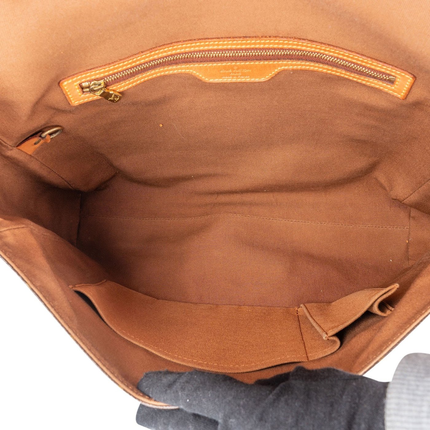 Louis Vuitton Monogram Canvas Abbesses Messenger Crossbody Bag