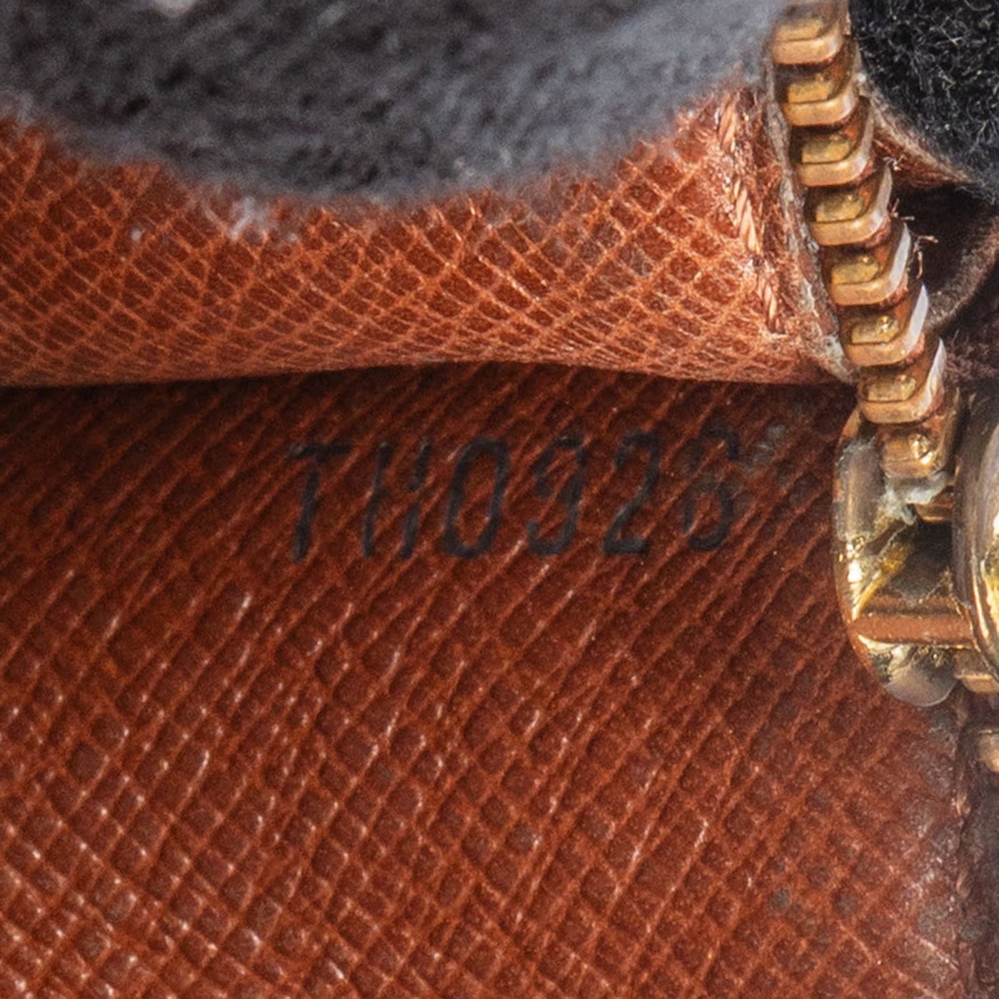 Louis Vuitton Monogram Canvas Sarah Wallet