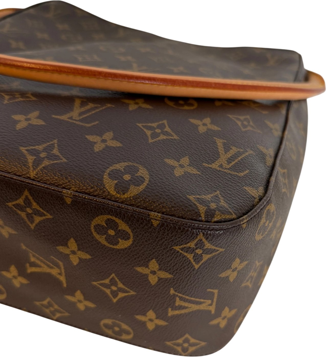 Louis Vuitton Looping GM Shoulder Bag Monogram Canvas Brown Gold