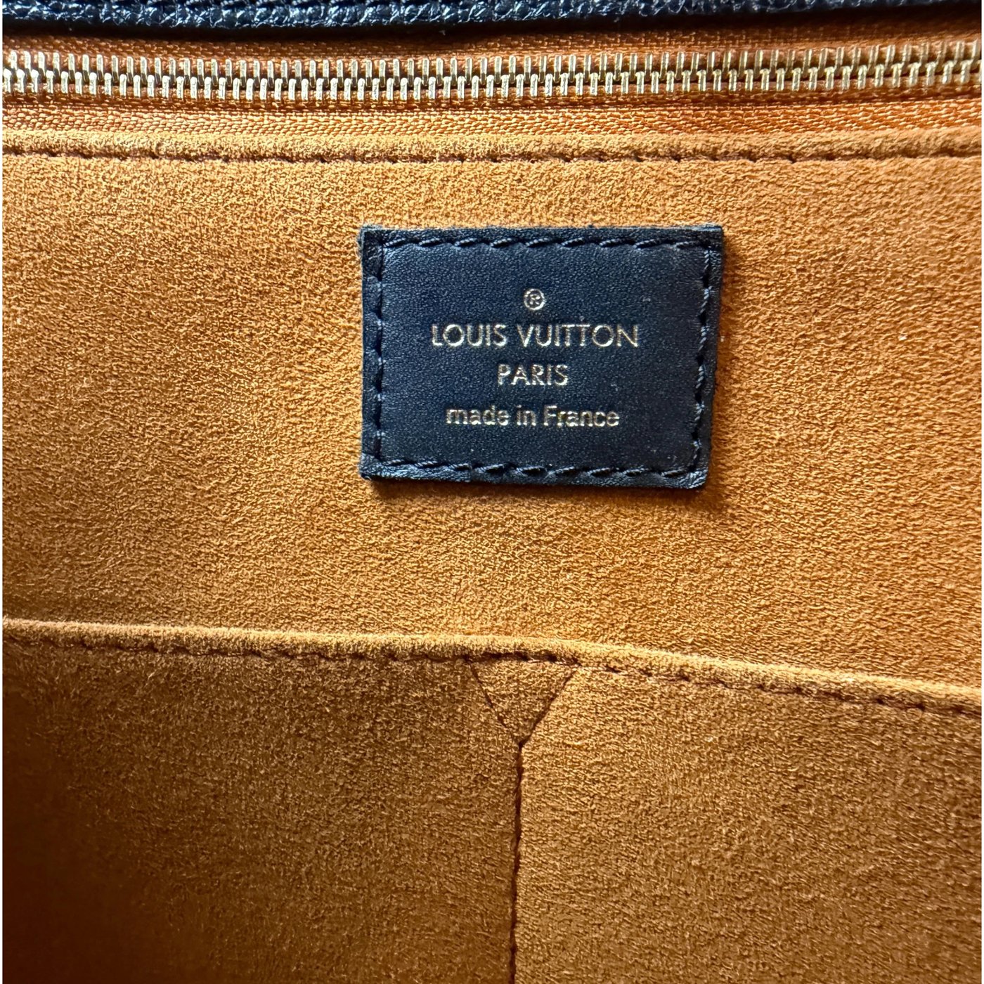 Louis Vuitton OnTheGo MM Monogram Empreinte Leather Black Gold