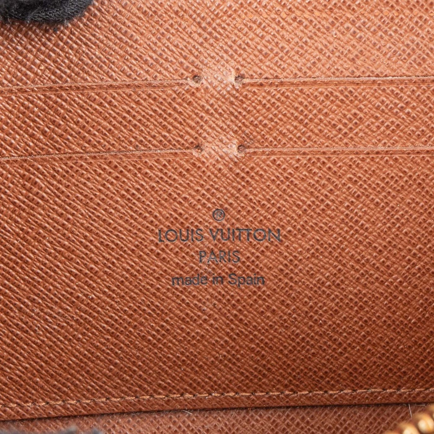 Louis Vuitton Monogram Canvas Zippy Wallet