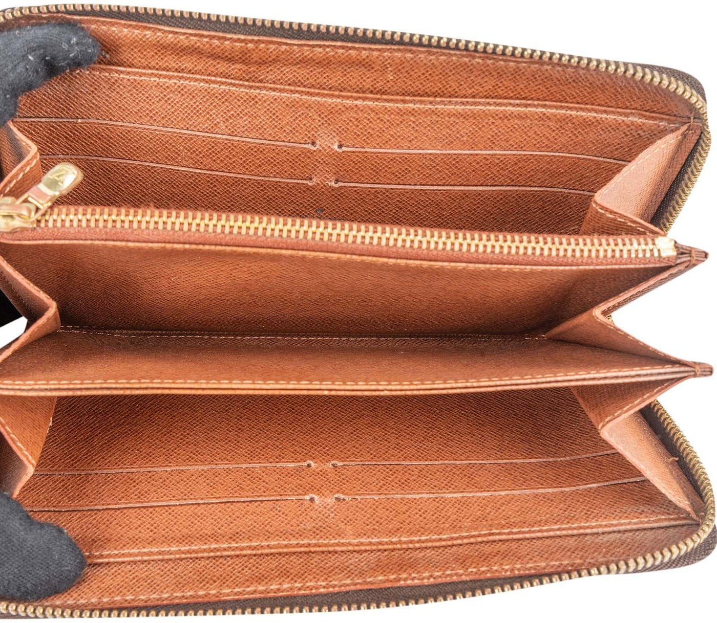 Louis Vuitton Monogram Canvas Zippy Wallet