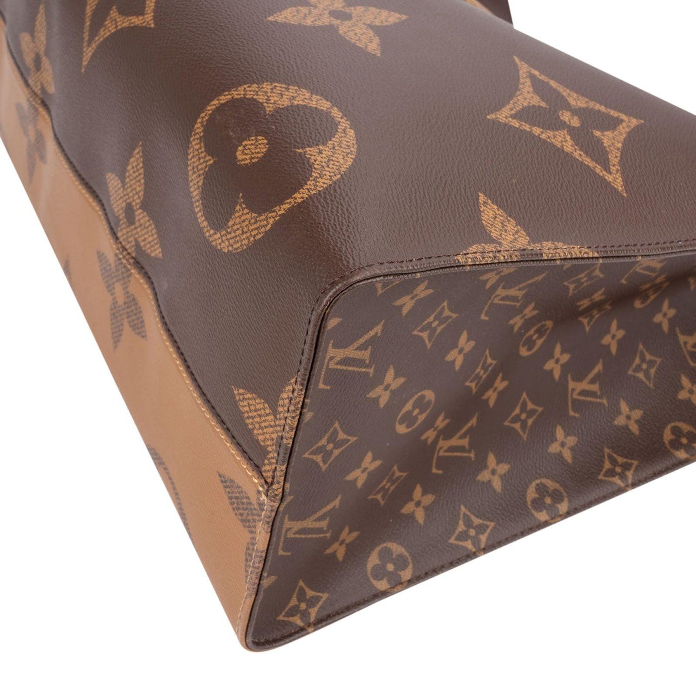 Louis Vuitton Monogram Giant OnTheGo GM Shoulder Bag