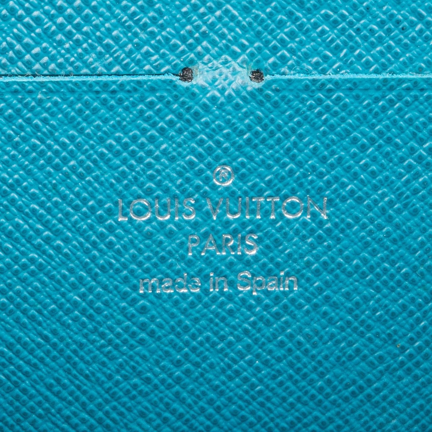 Louis Vuitton Blue Epi Leather Zippy Wallet