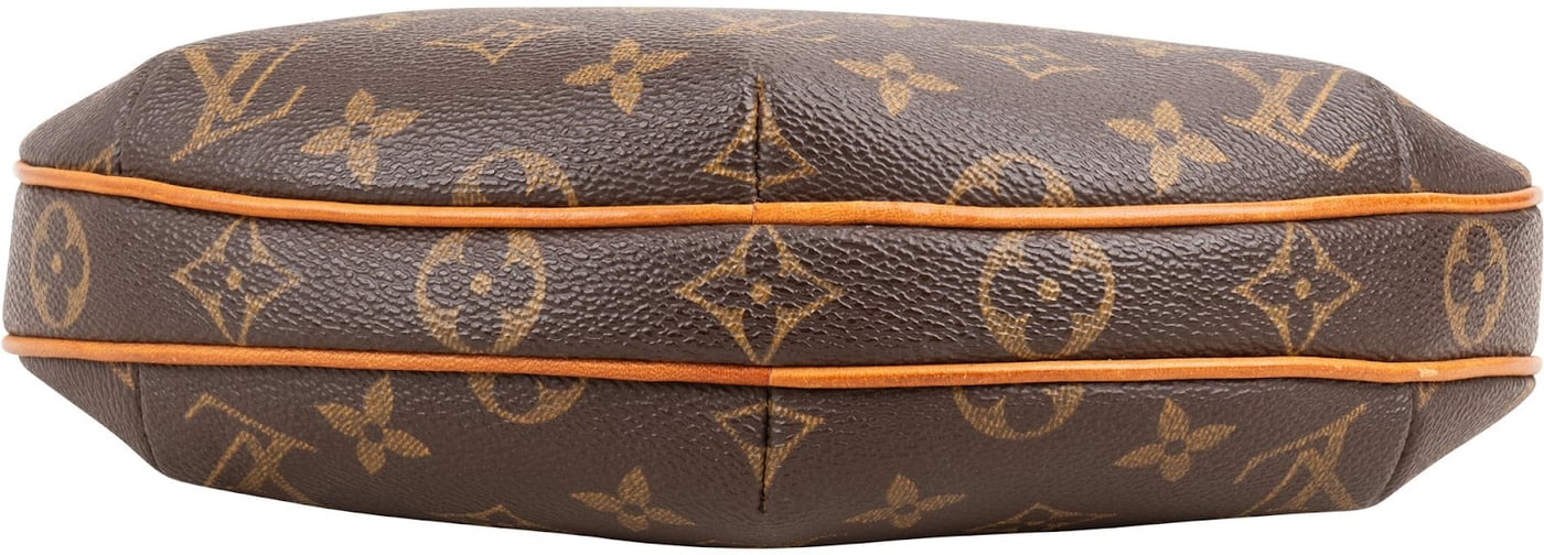 Louis Vuitton Monogram Canvas Croissant PM Shoulder Bag