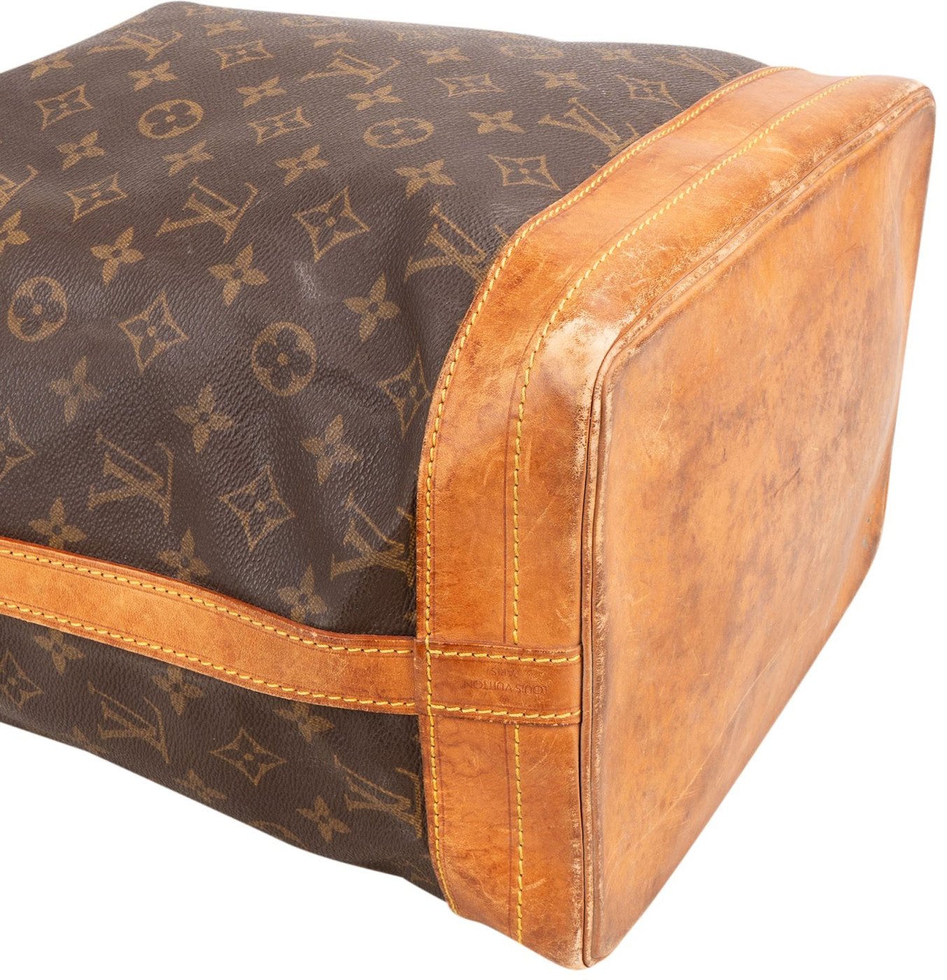 Louis Vuitton Monogram Canvas Sac Noé Grande Shoulder Bag