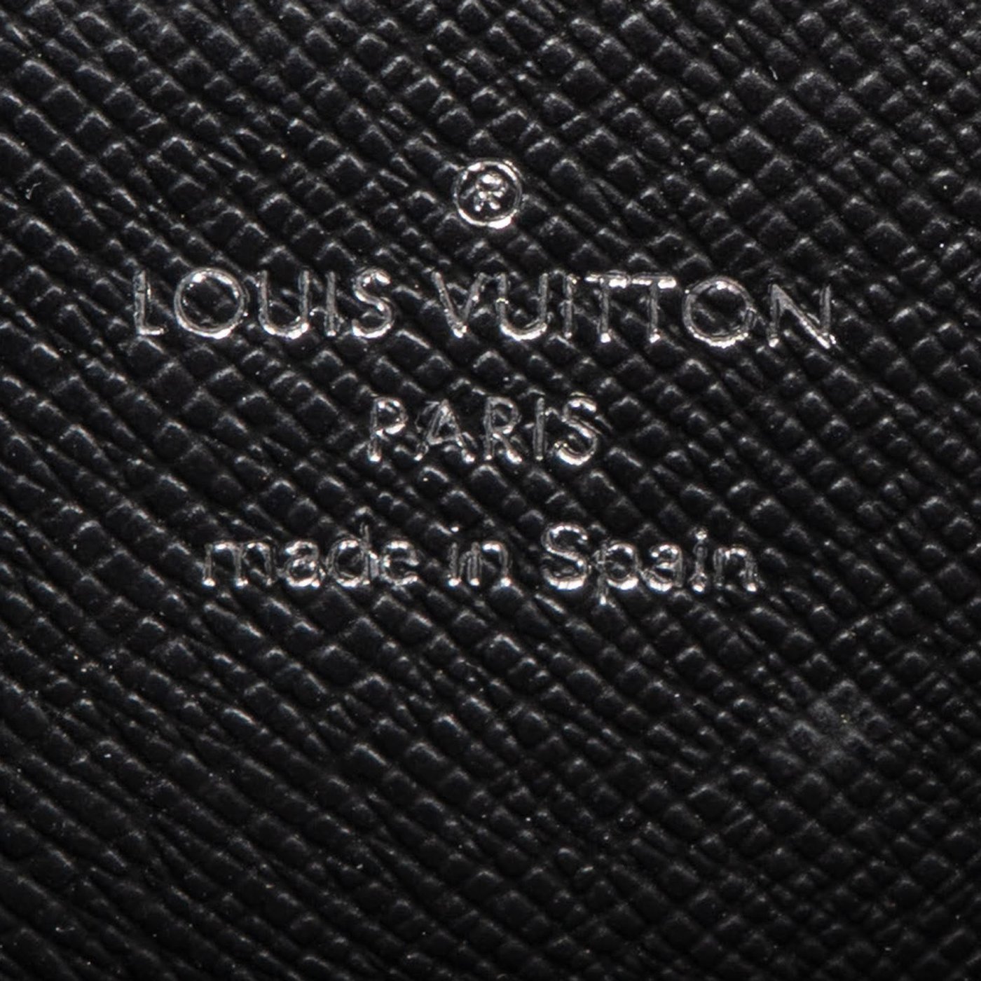 Louis Vuitton Noir Epi Electric Leather Zippy Wallet