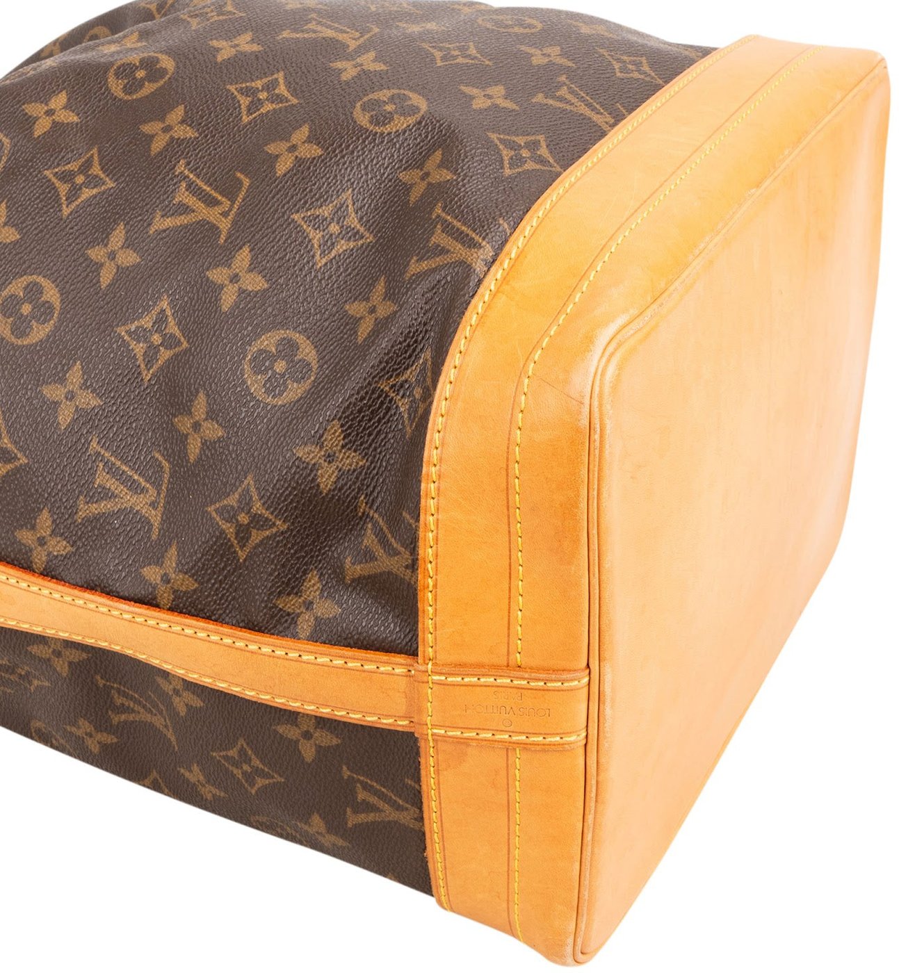 Louis Vuitton Monogram Canvas Sac Noé Grande Shoulder Bag