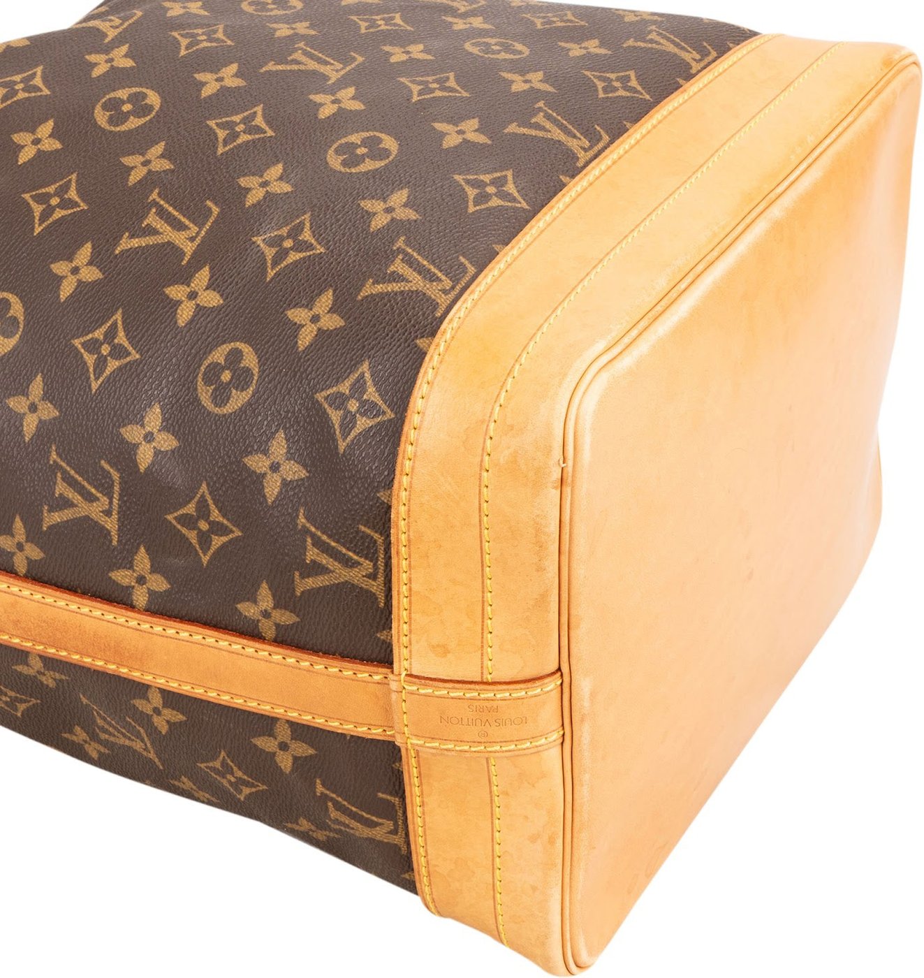 Louis Vuitton Monogram Canvas Sac Noé Grande Shoulder Bag