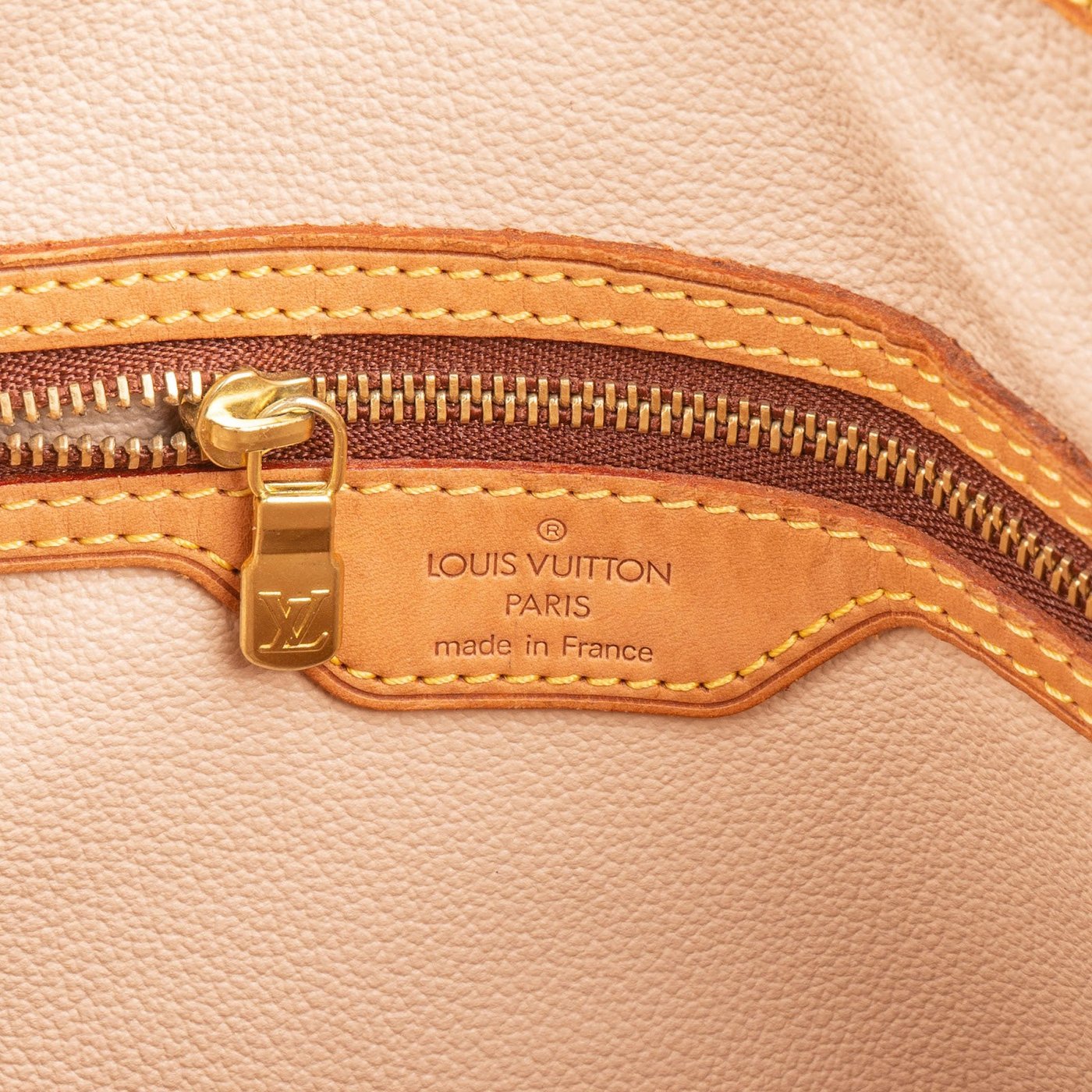 Louis Vuitton Monogram Canvas Bucket PM Shoulder Bag
