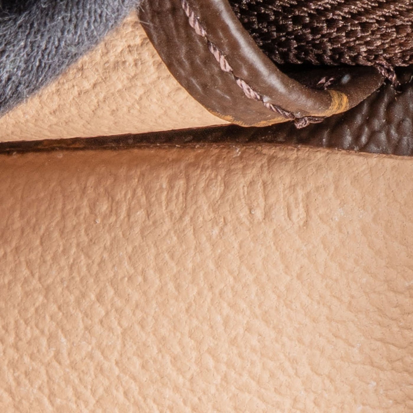 Louis Vuitton Monogram Canvas Toiletry 26 Clutch