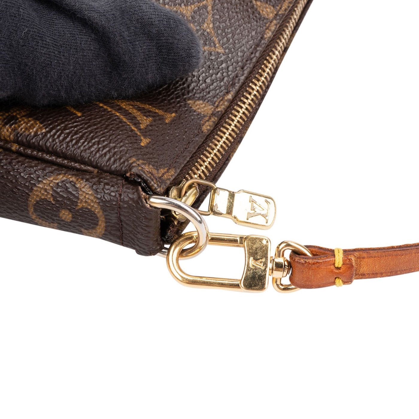 Louis Vuitton Monogram Canvas Pochette Accessoires Handbag
