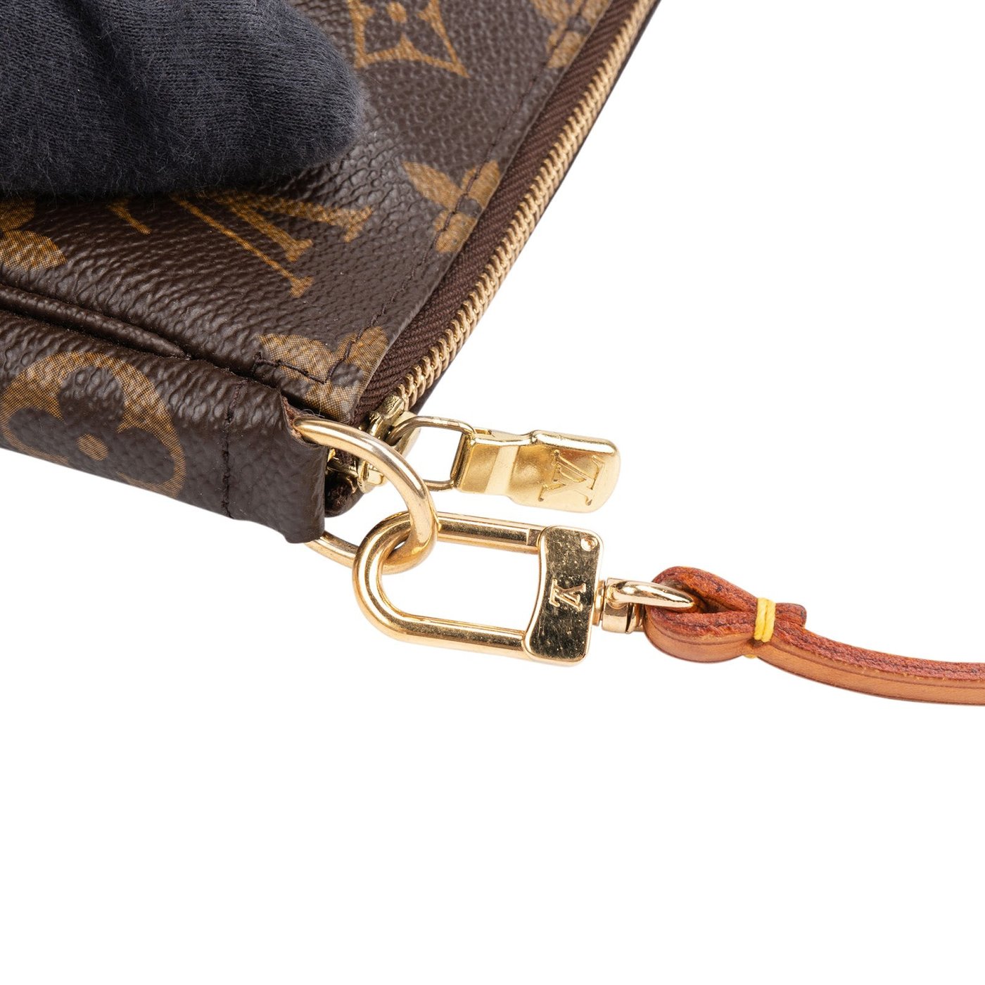 Louis Vuitton Monogram Canvas Pochette Accessoires Handbag