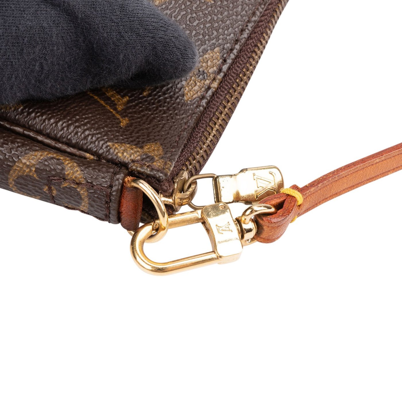 Louis Vuitton Monogram Canvas Pochette Accessoires Handbag