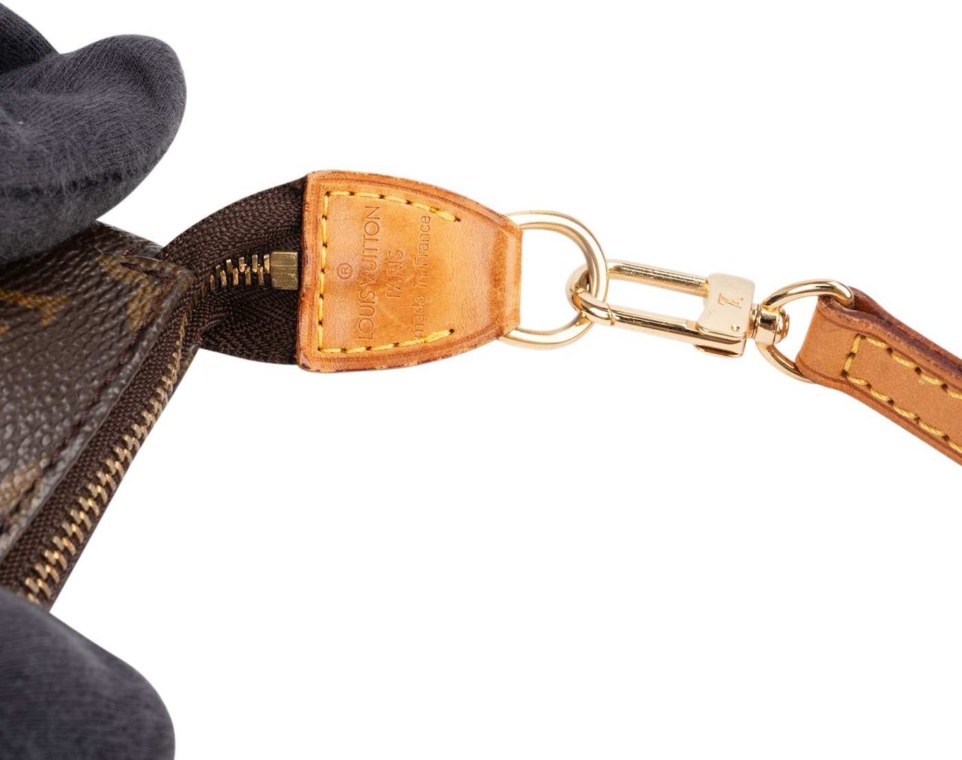 Louis Vuitton Monogram Canvas Pochette Accessoires Crossbody Bag
