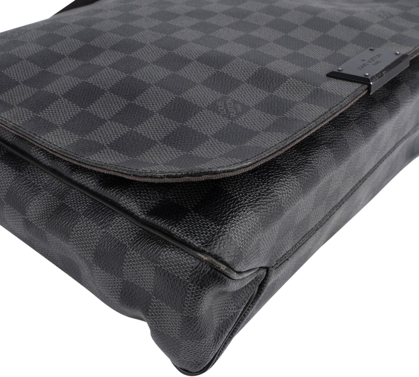Louis Vuitton Monogram Damier Graphite Canvas District MM Messenger Crossbody Bag