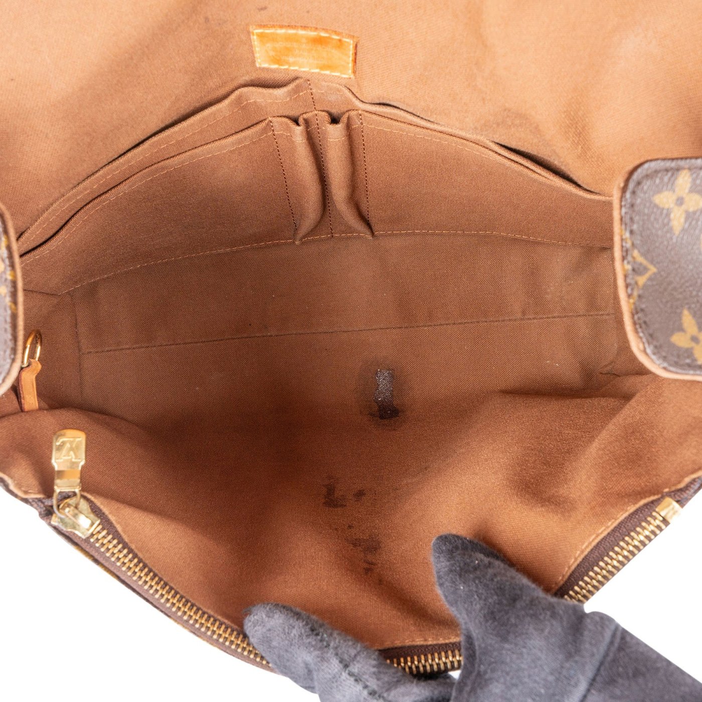 Louis Vuitton Monogram Canvas Abbesses MM Messenger Crossbody Bag