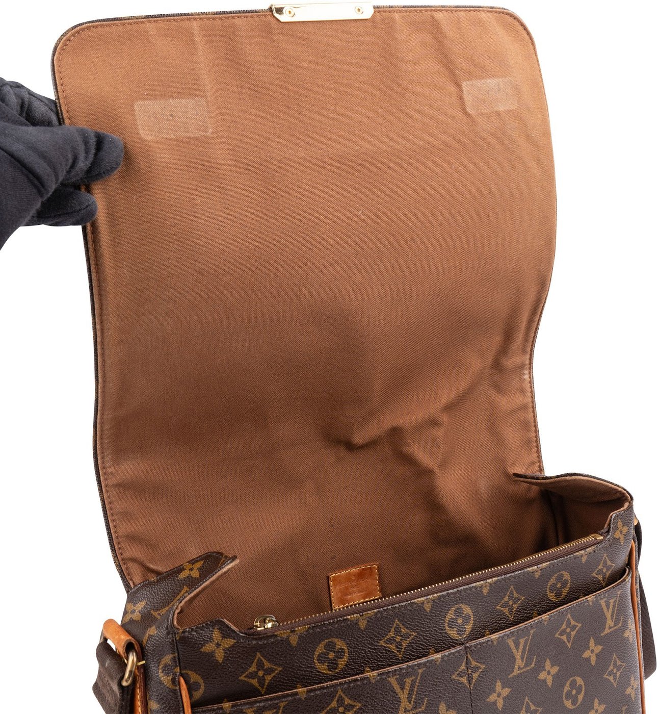 Louis Vuitton Monogram Canvas Abbesses MM Messenger Crossbody Bag