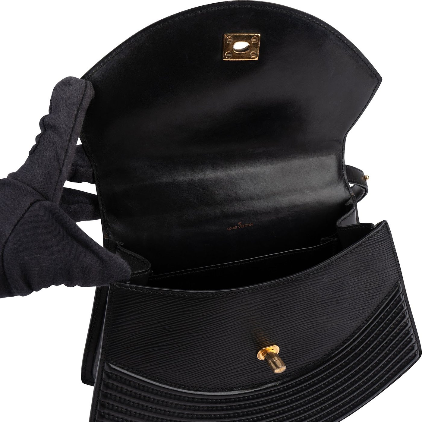 Louis Vuitton Noir Epi Leather Tilsitt Shoulder Bag