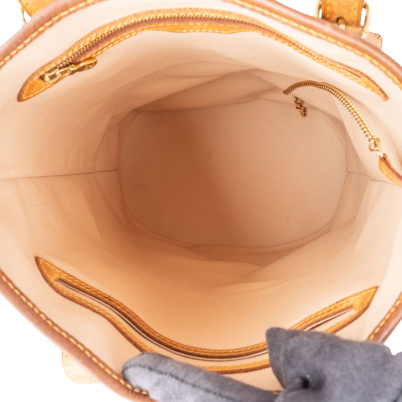 Louis Vuitton Monogram Canvas Bucket GM Shoulder Bag