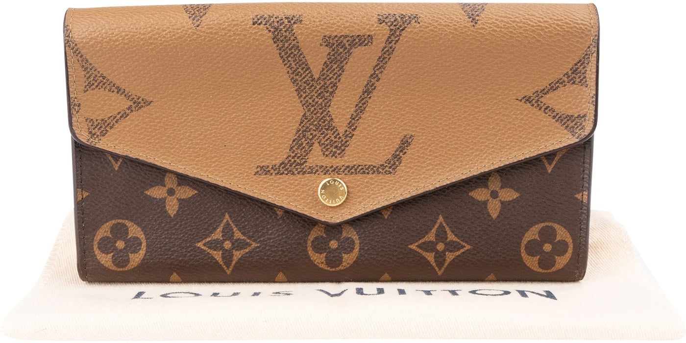 Louis Vuitton Canvas Monogram Giant Reverse Sarah Wallet