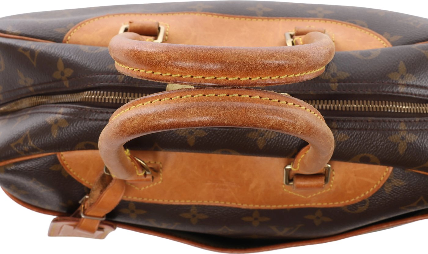 Louis Vuitton Deauville Monogram Canvas Handbag in Brown M47270