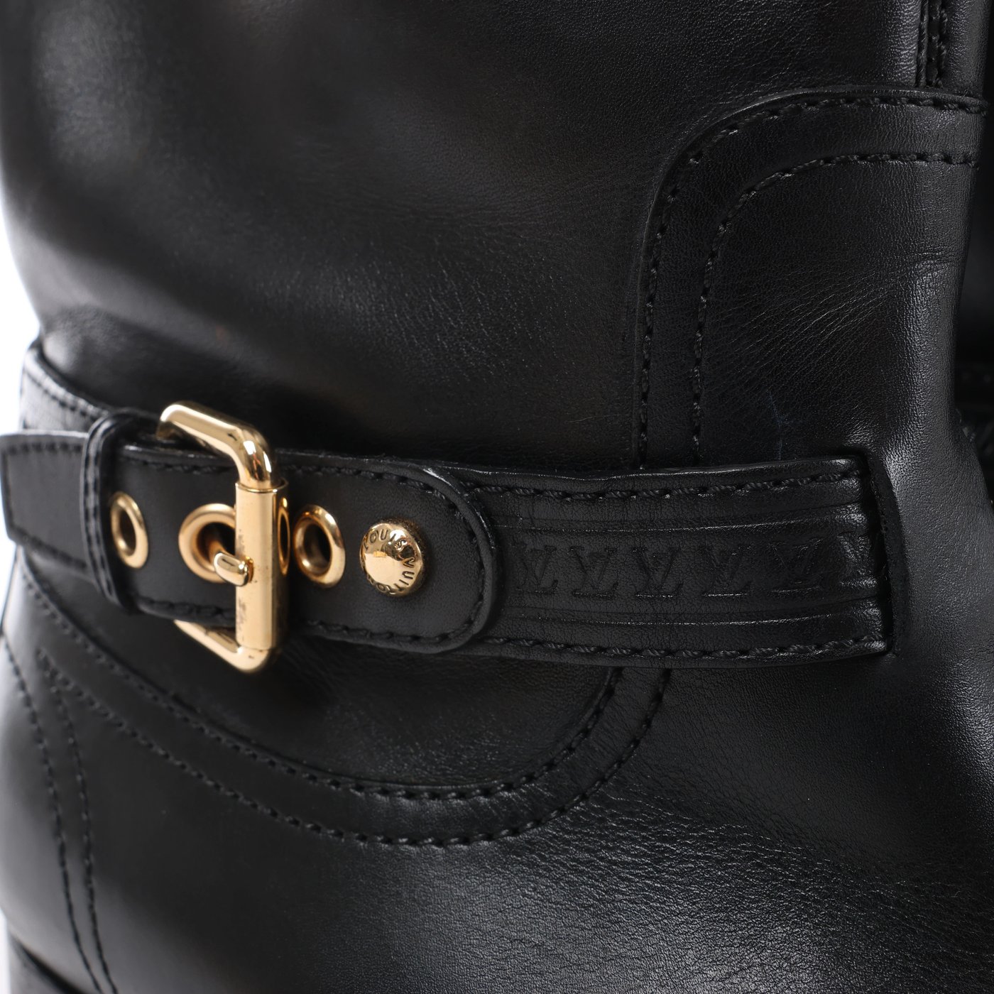 Louis Vuitton Susan 10 years Leather Ankle Boots in Black CL0160, Size EU 39.5