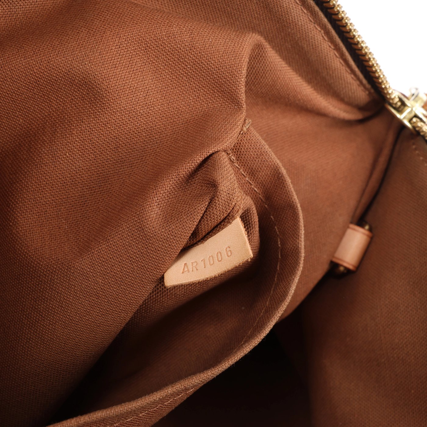 Louis Vuitton Lockit Horizontal Monogram Shoulder Bag in Brown M40104