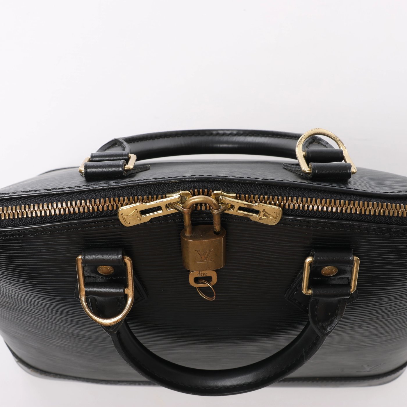 Louis Vuitton Alma PM Epi Leather Handbag in Black M40302