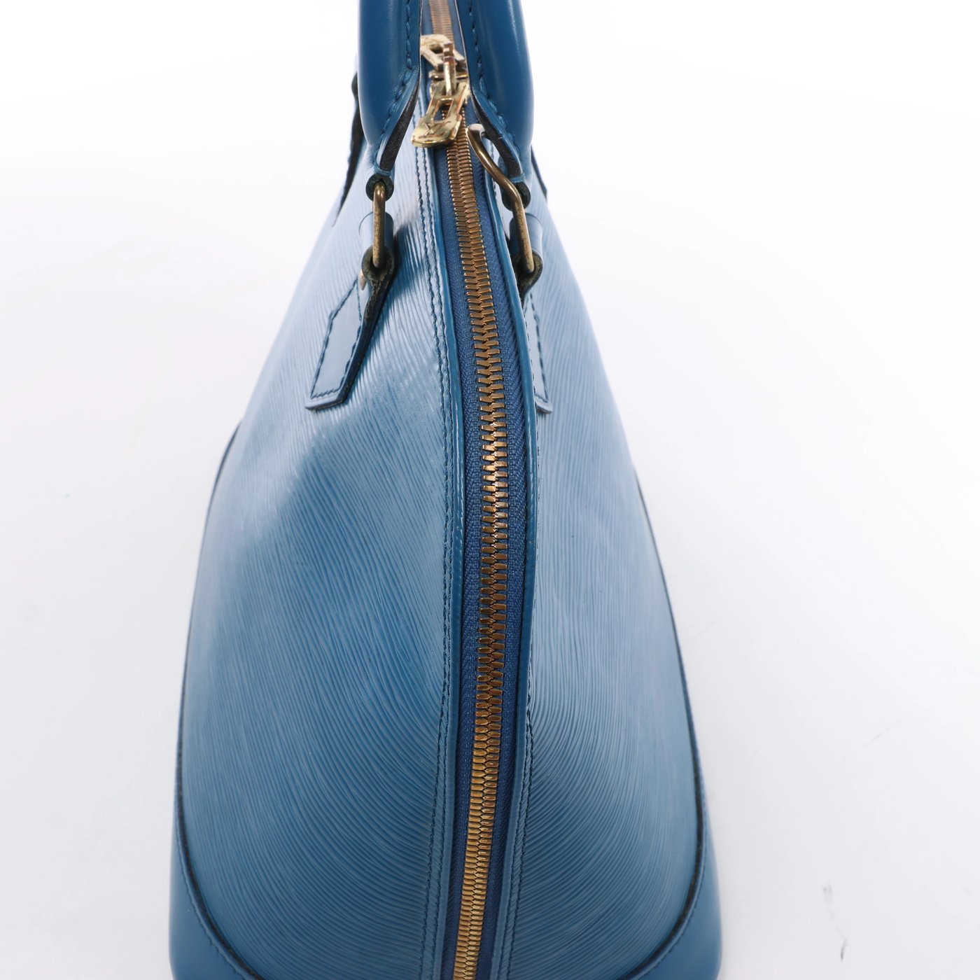 Louis Vuitton Alma Epi Leather Handbag in Blue M52145