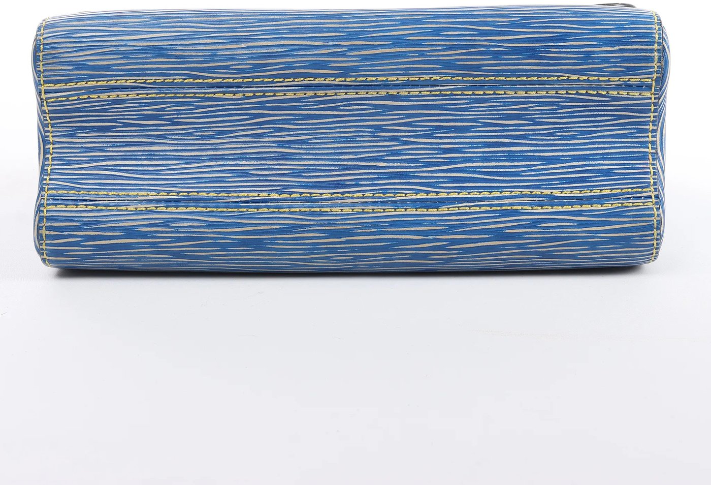Louis Vuitton Twist MM Epi Leather Crossbody Bag in Blue M50271