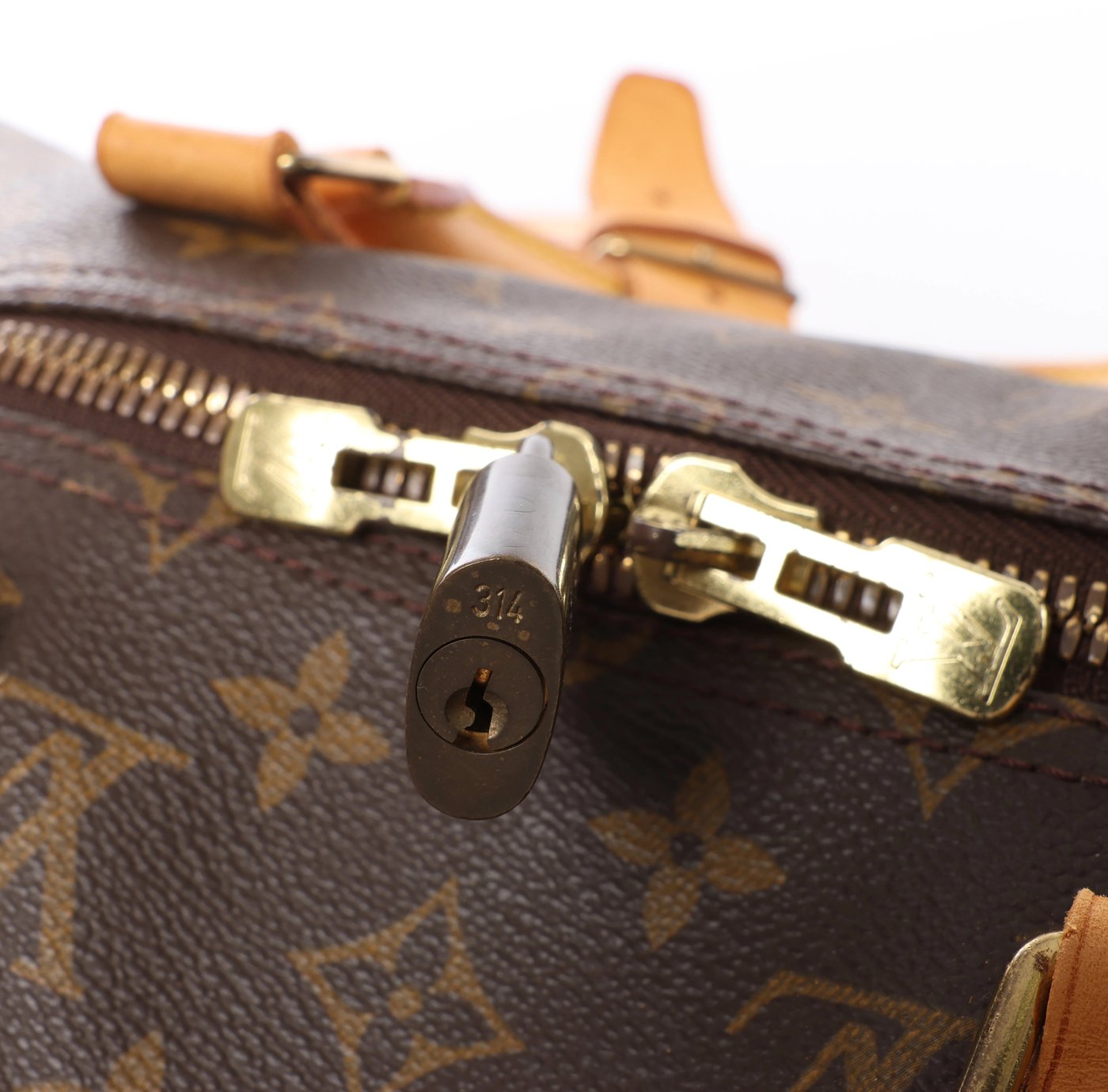 Louis Vuitton Keepall Bandoulière 50 Monogram Travel Bag in Brown M41416