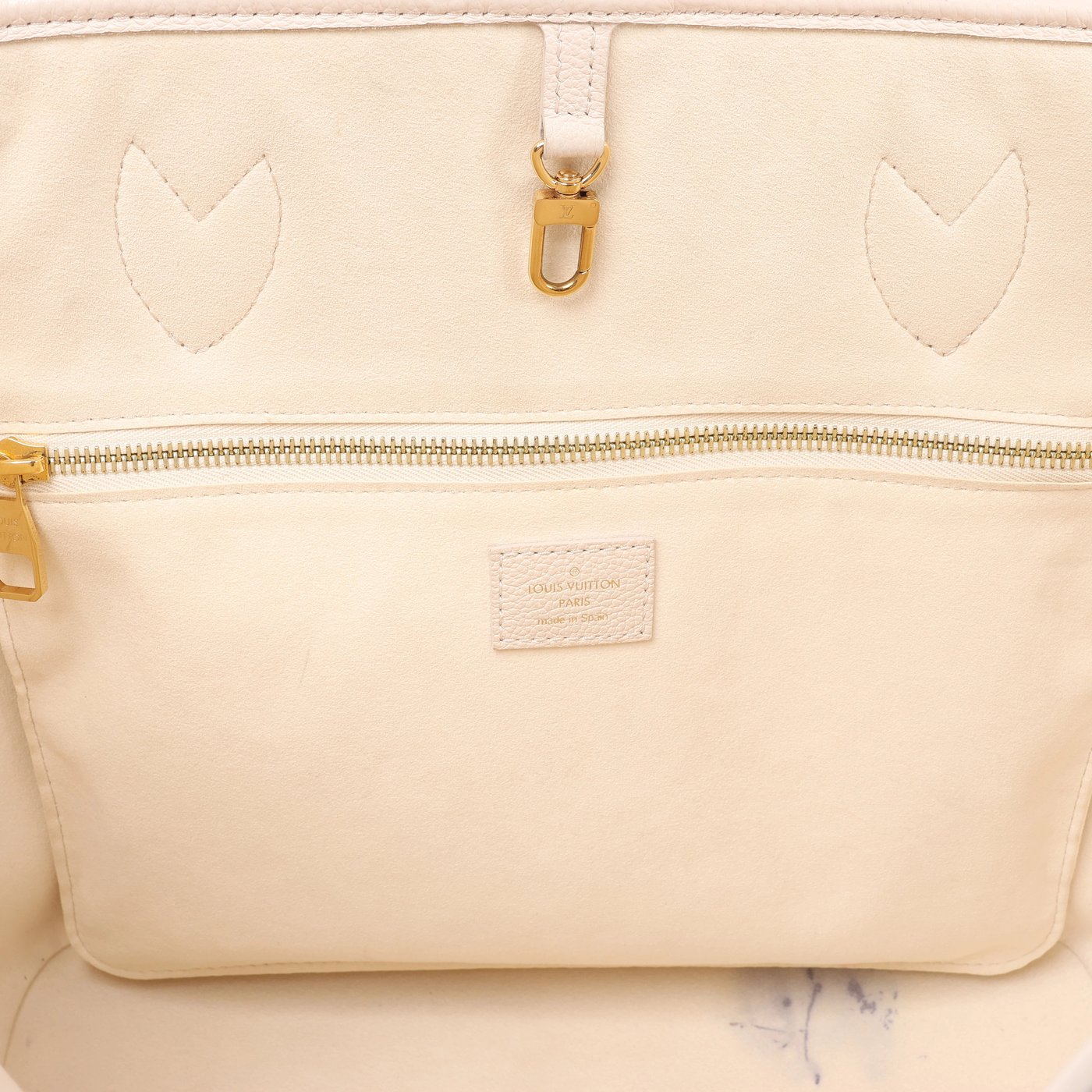 Louis Vuitton Neverfull MM Monogram Empreinte Gradient Shoulder Bag in Beige M46516