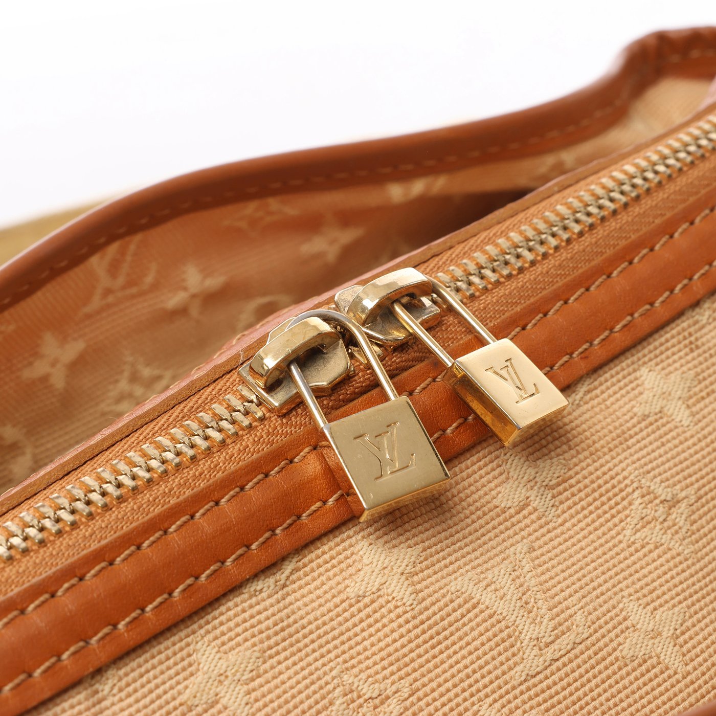 Louis Vuitton Sac Mary Kate Mini Monogram Lin Handbag in Beige x Brown M92505