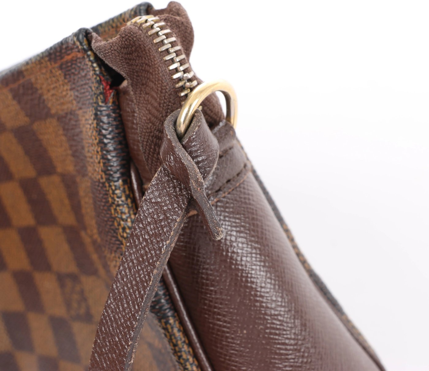 Louis Vuitton Truth Makeup Damier Ebene Handbag in Brown N51982