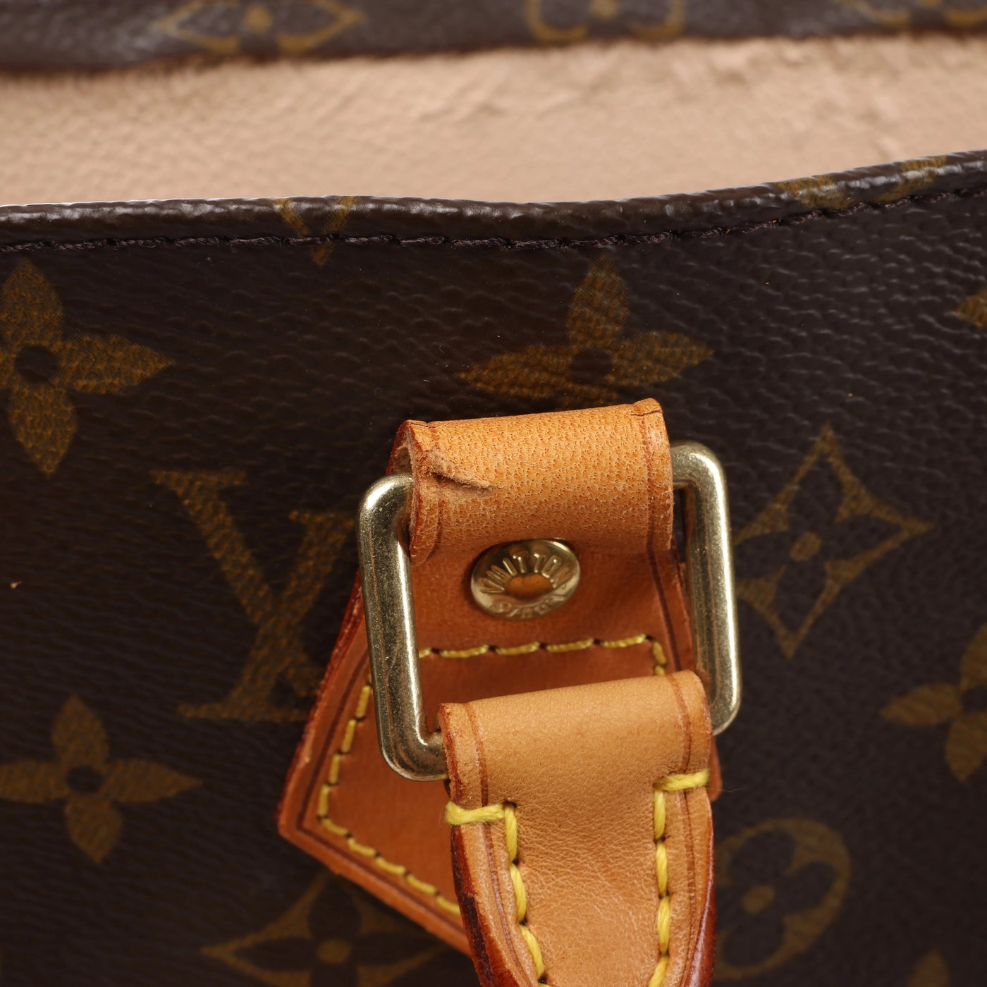 Louis Vuitton Sac Plat Monogram Canvas Handbag in Brown M51140