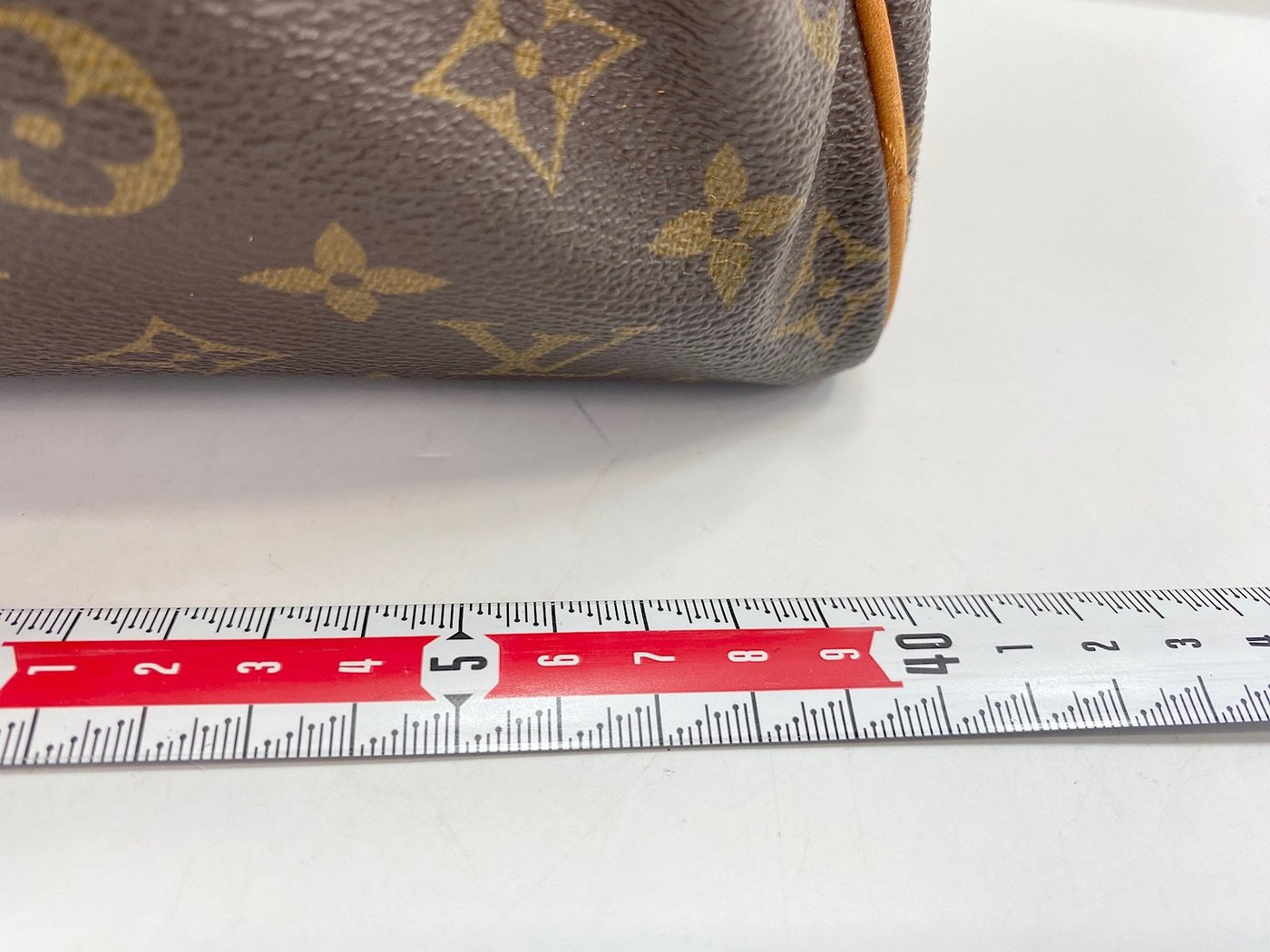 Louis Vuitton Speedy Monogram Canvas 40