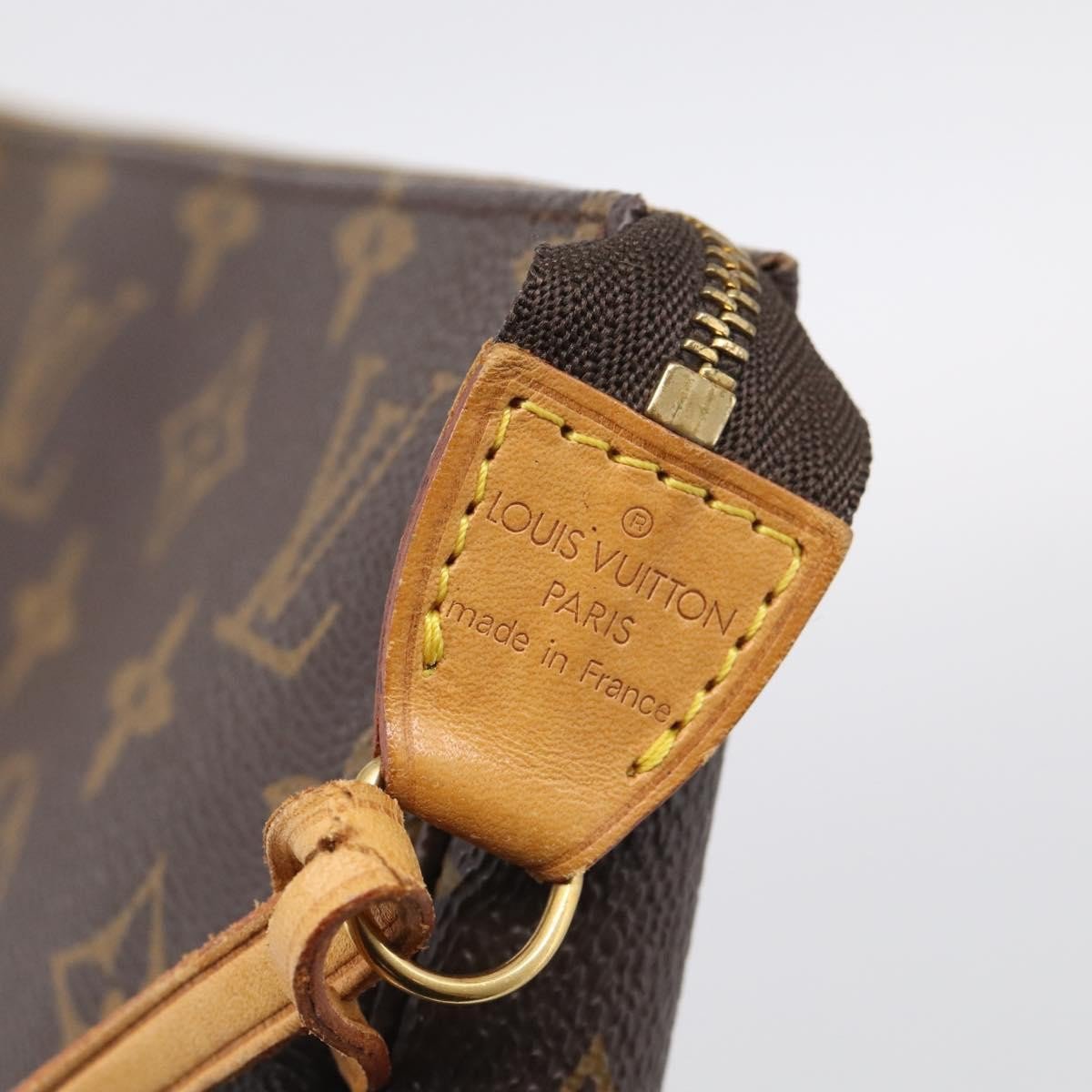 Louis Vuitton Pochette Accessoires NM Monogram Canvas
