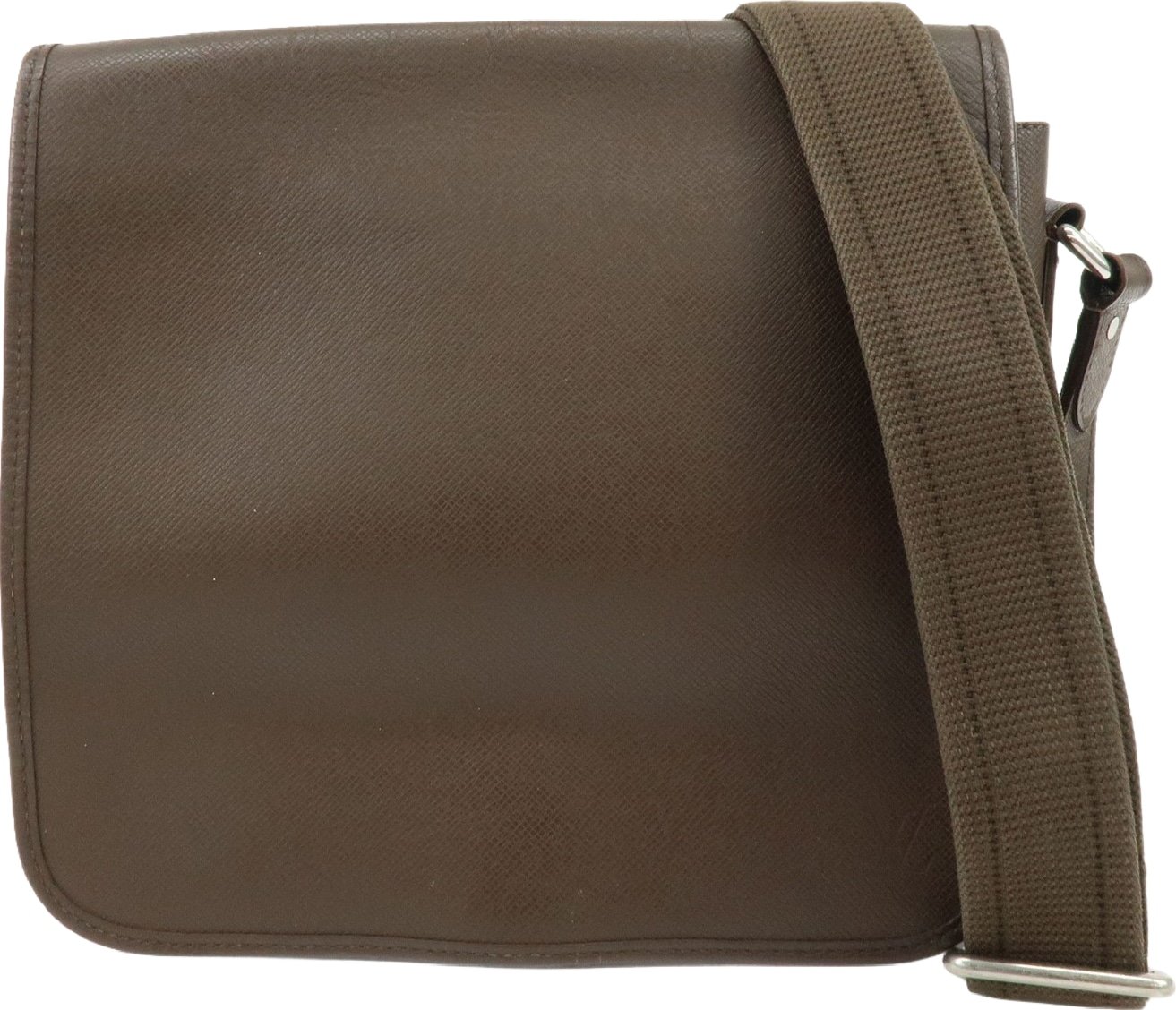 Louis Vuitton Andrei Messenger Taiga Leather