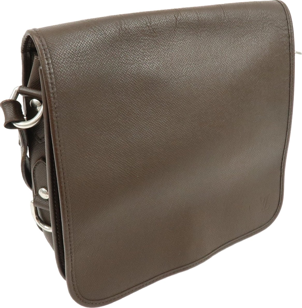 Louis Vuitton Andrei Messenger Taiga Leather
