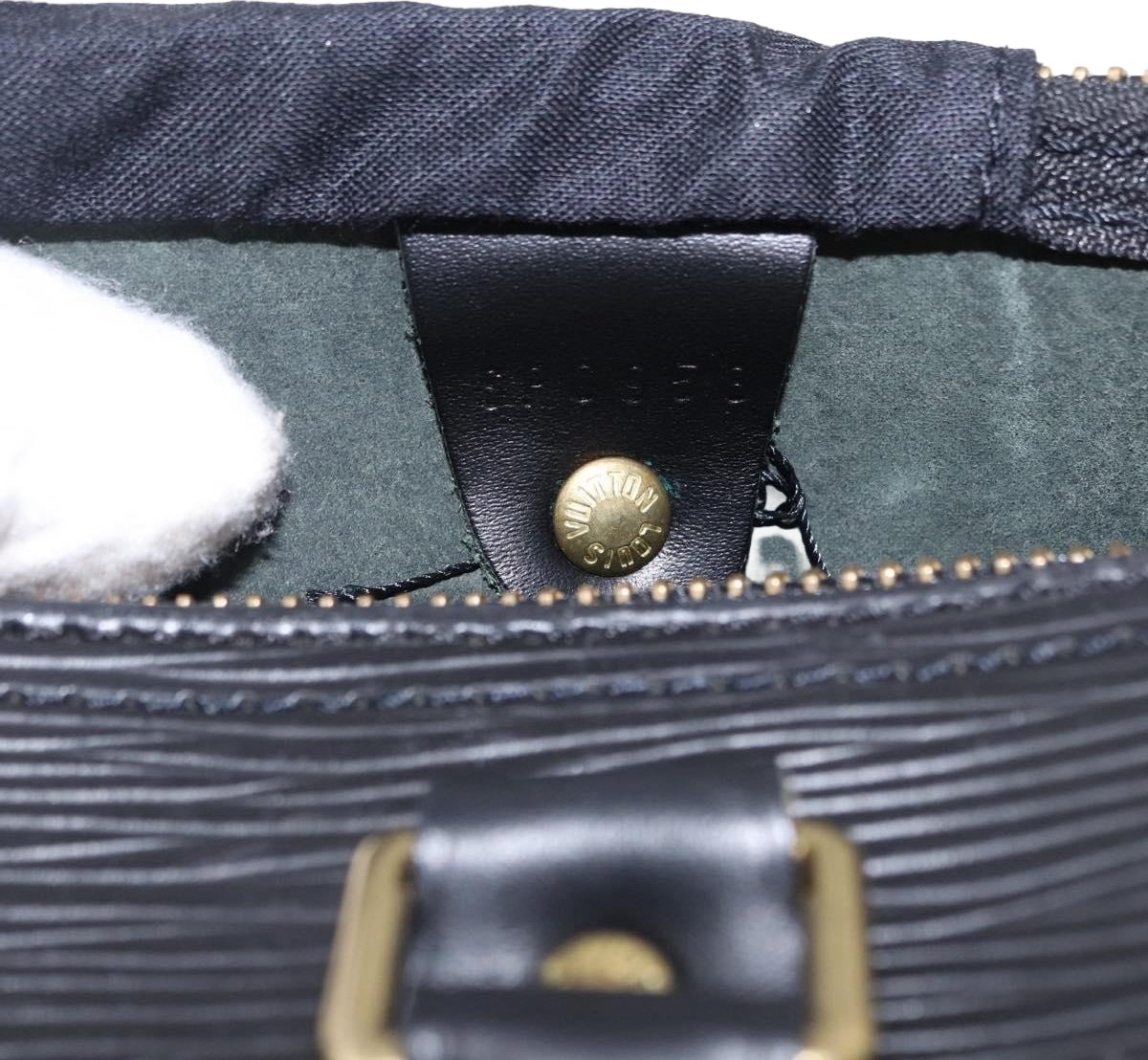 Louis Vuitton Speedy Epi Leather 30