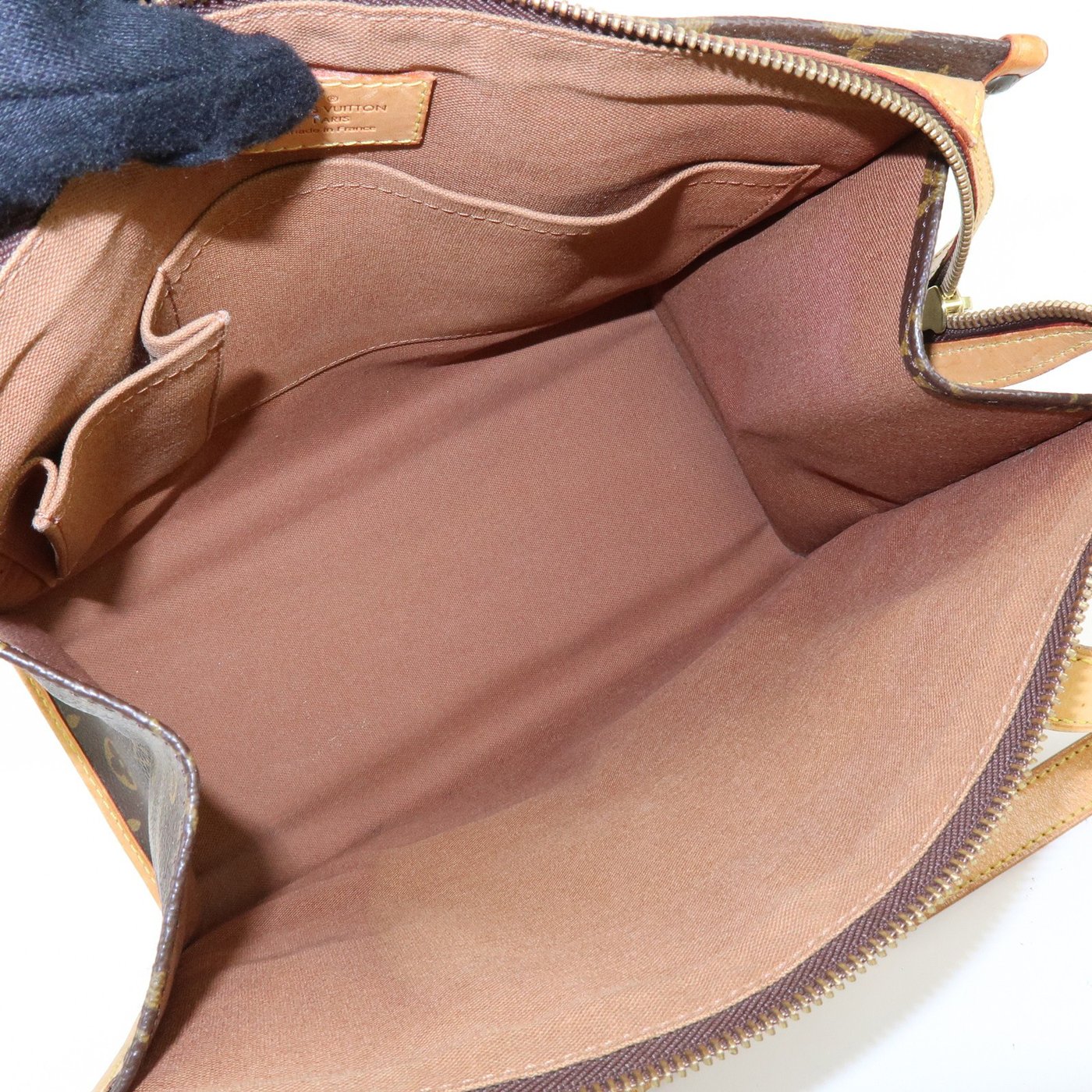 Louis Vuitton Popincourt Monogram Canvas Haut