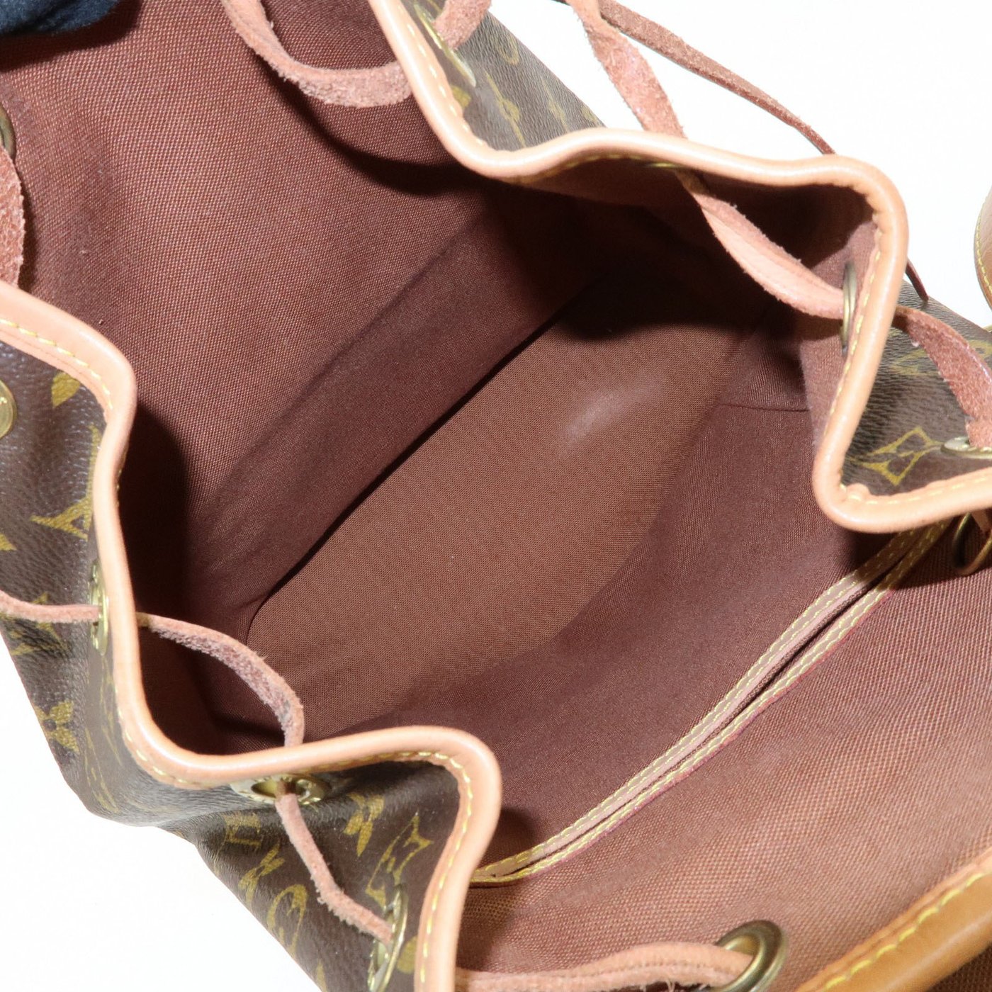 Louis Vuitton Vintage Montsouris Monogram Canvas MM